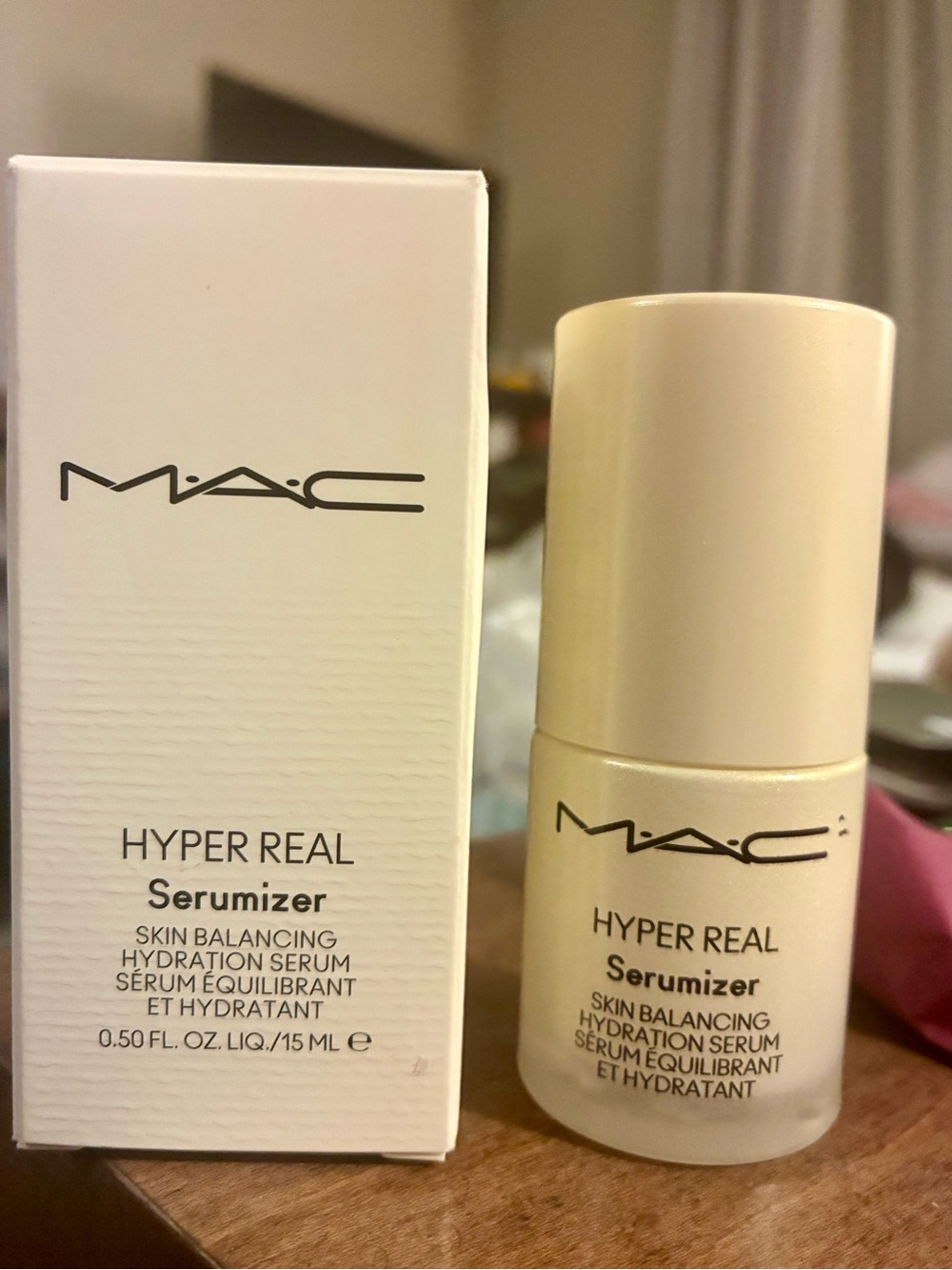MAC Cosmetics Hyper Real Serumizer Hydration Serum 15ml - Picture 2 of 4